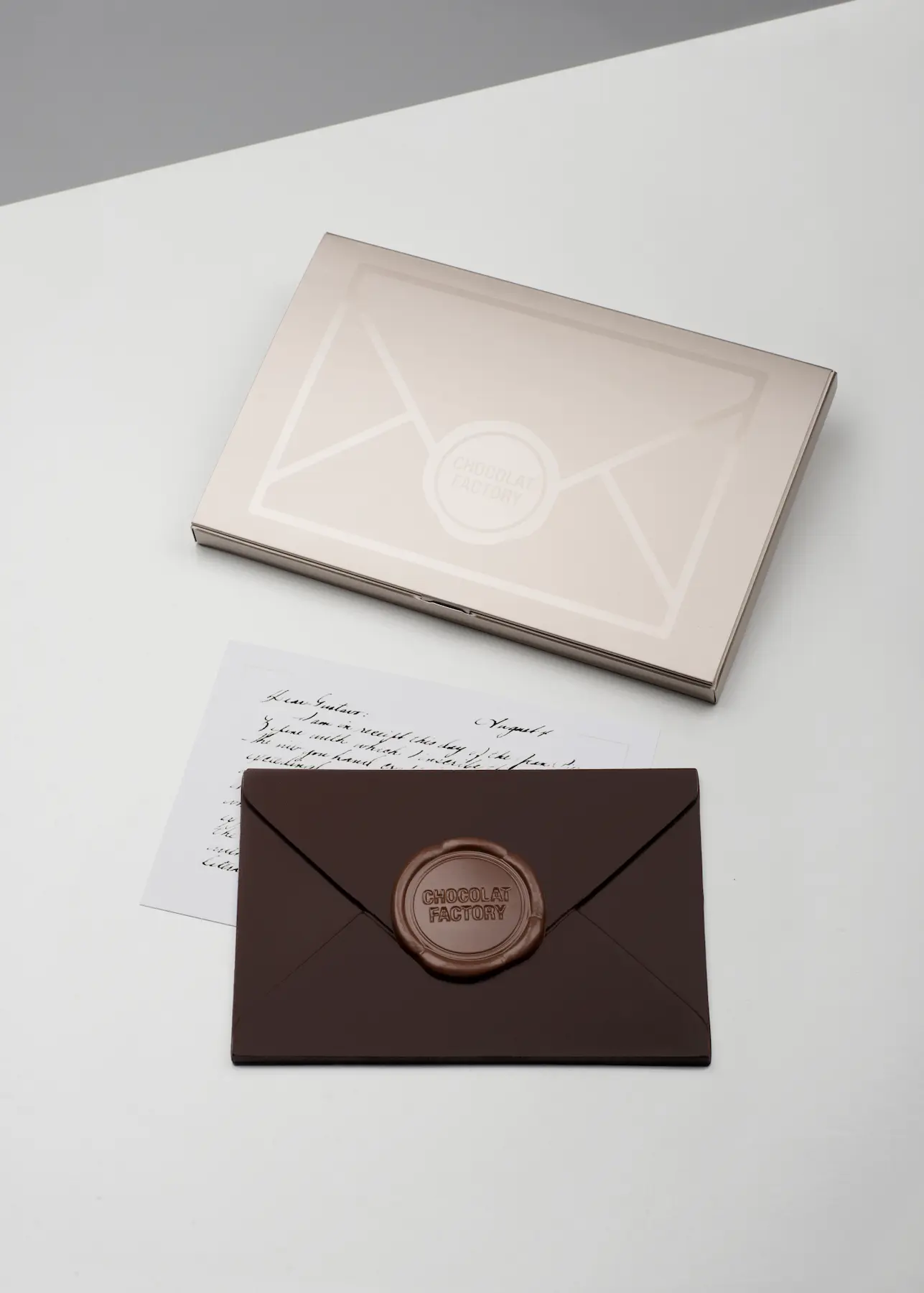 THE ENVELOP 5